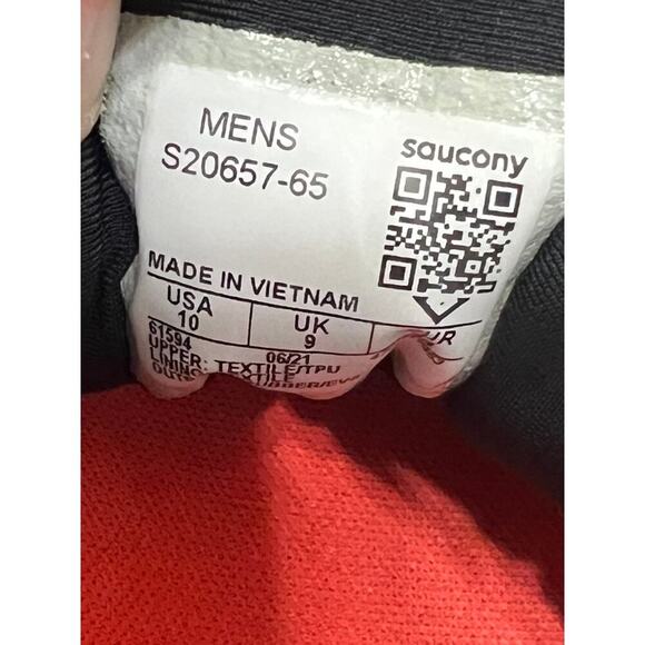 EUC Mens Saucony PWRRUN Axon Visi Pro running shoes size 10 colorful bright - Picture 8 of 8